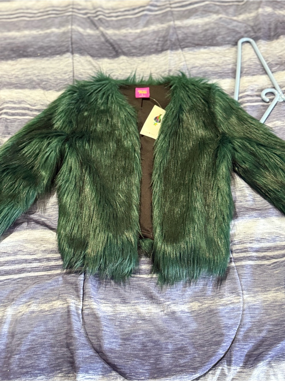 Dreamworks Emerald Green Faux Fur Kids Cape Jacket